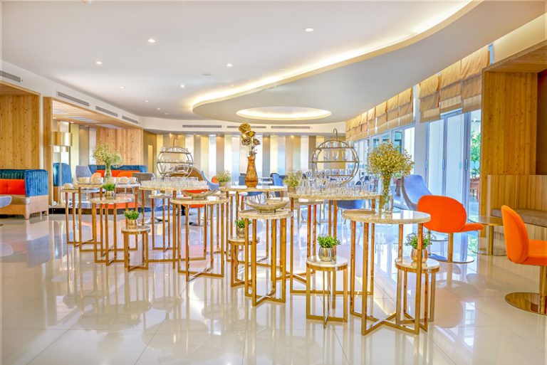 Hotel J Pattaya: Mellow Lounge Hotel J Main wing