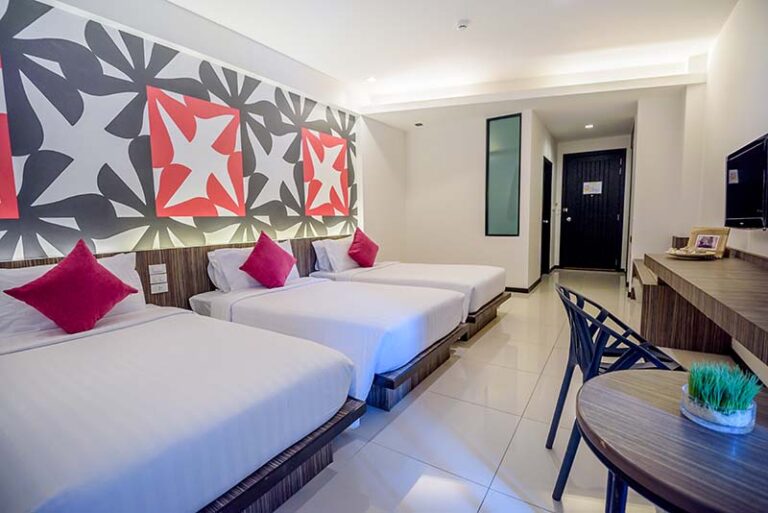 Hotel J Pattaya: Deluxe Triple Room (J Residence)